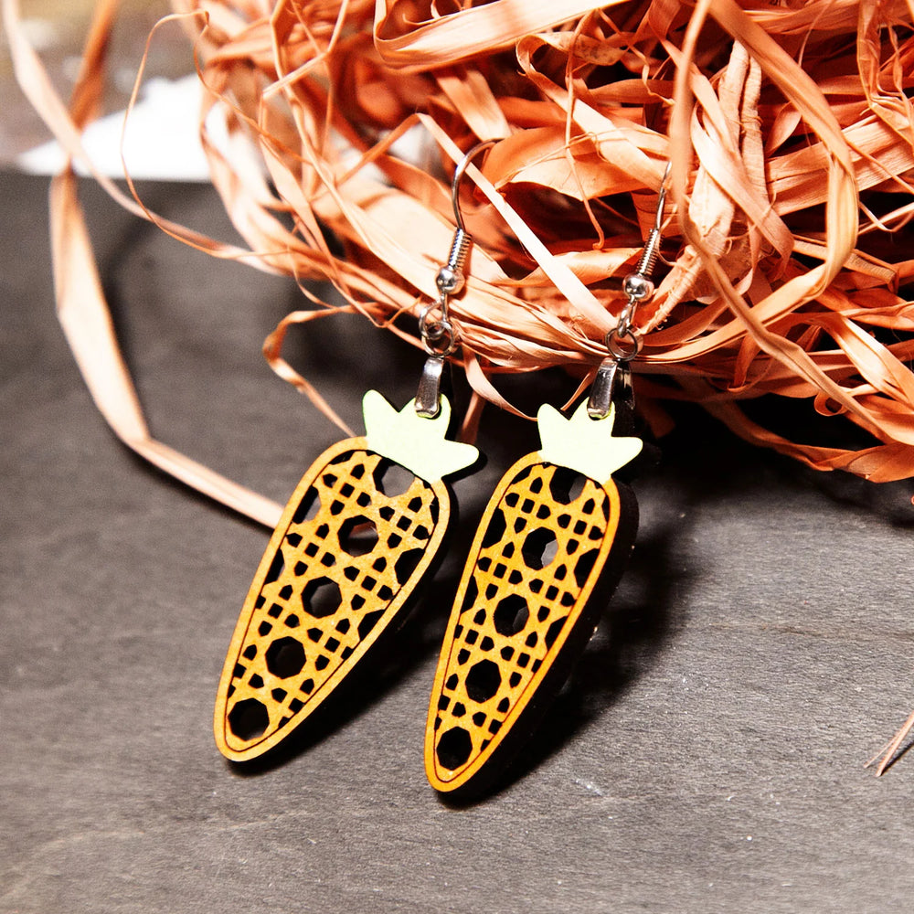 Rattan Carrot Earrings